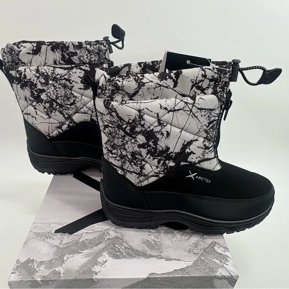 ARCTIX Womens sz 7 Cracked Marble White Quilted Faux Suede Tracer Boot NEW - Picture 5 of 12